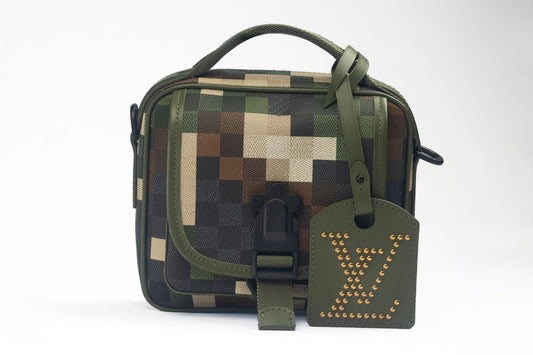Louis Vuitton Quest Messenger Bag - supergl0rious